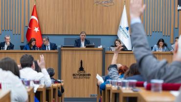Başkan Tugay'dan CHP Meclis Grubuyla kritik buluşmalar!