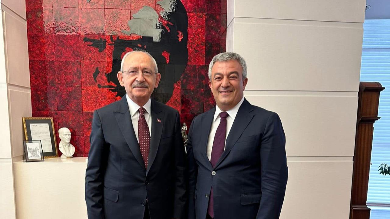 CHP İzmir İl Yönetiminde dikkat çeken isim: Yahya Yıldız listede